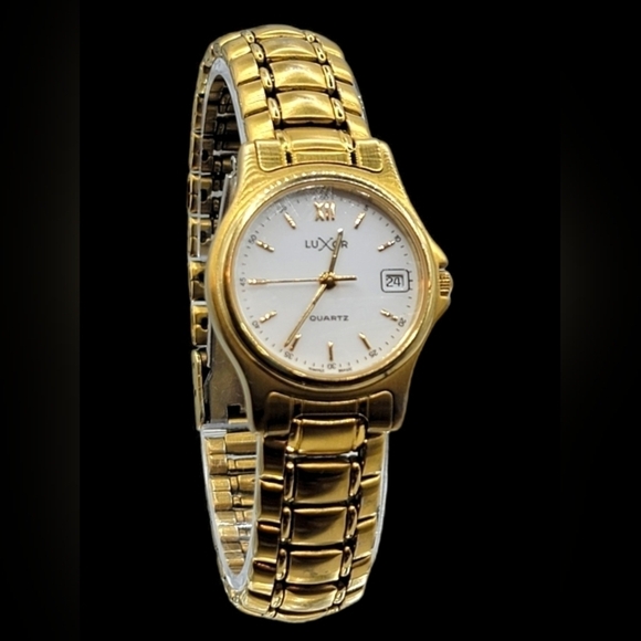 Rare Vintage LUXOR Gold Tone Ladies Watch Swiss Movement Date - Picture 1 of 8